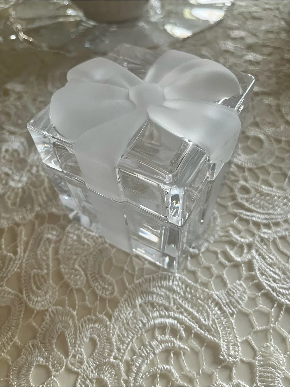 Tiffany & Co. Crystal Bow Jewel Box- Frosted and Clear Crystal Glass